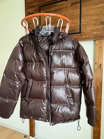 adidas 브라운 다운 자켓 후드 부착