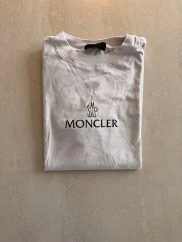MONCLER / S 사이즈 / T셔츠 / 그레이