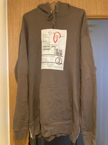 블랑바스크 후드 부착 풀오버 후드티