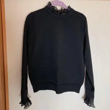 [미사용 새상품] 유나이티드 애로우즈 프릴 장식 블랙 긴팔 니트 스웨터