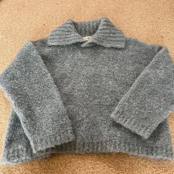그레이 복슬복슬 니트 스웨터