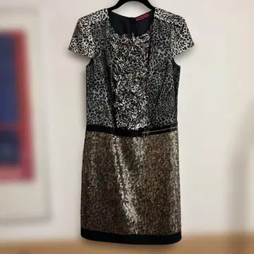 Vivian tam 레오파드 무늬 프릴 부착 무릎 기장 원피스 스팽글