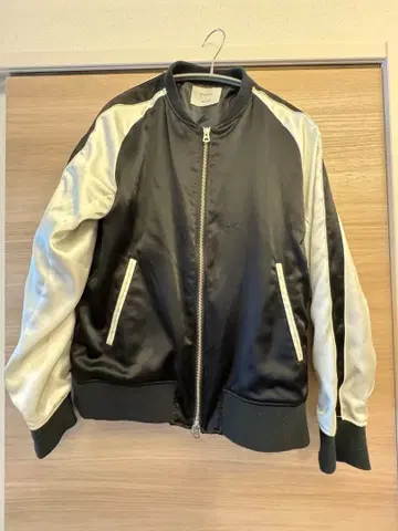 STUDIOUS 스카잔 블랙