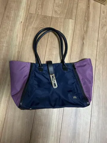 옷 갈아입기 백 중고품