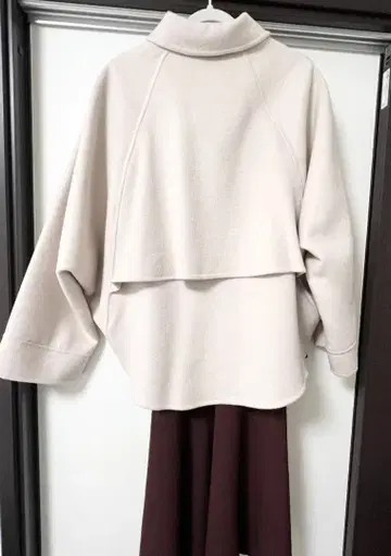 ZARA 베이지 집업 아우터