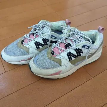 칼프 KARHU 스니커즈 퓨전 2.0