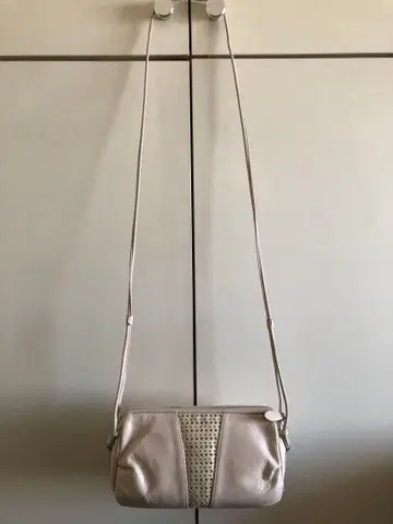 WAKO 베이지 패턴 파티 백