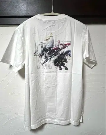 [ 미사용 새상품 ] 유니클로 파이널 판타지 FF13 셔츠 L