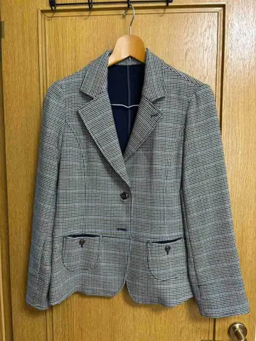 [ 미사용 ] 체크 무늬 자켓 네이비/화이트