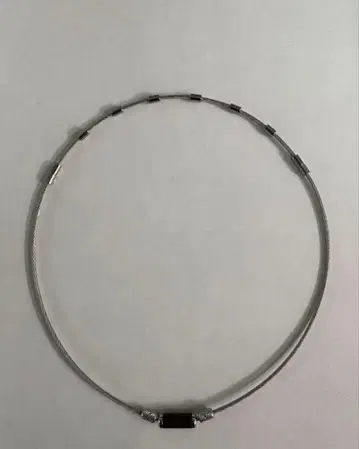 파워드 기어 목걸이