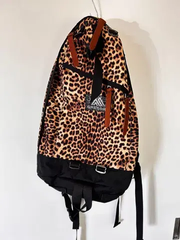 GREGORY 레오파드 무늬 백팩 레오파드