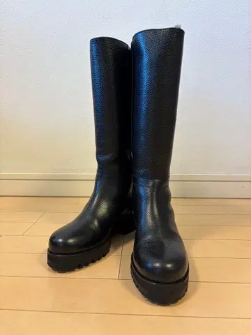 지미추 블랙 가죽 롱 부츠