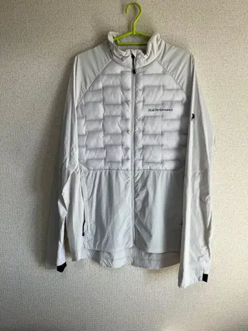 Peak Performance 화학 섬유 다운 자켓 M 사이즈 새상품급