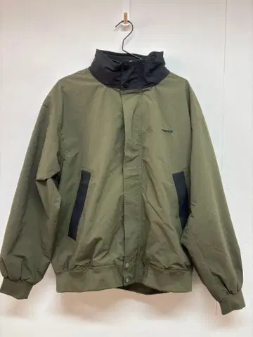 [retock's] 2WAY 배색 스탠드 넥 블루종 그린