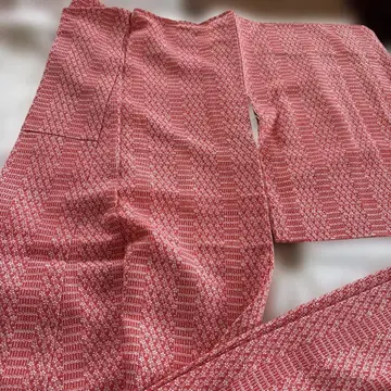 빨간색 꽃무늬 코몬 기모노