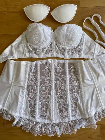 세모아 브라이덜 이너 C65/58