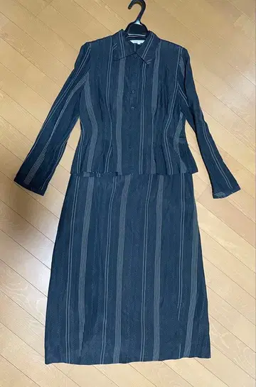 네이비 스트라이프 셋업