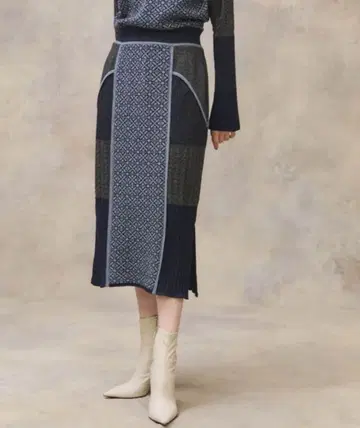 PUBLIC TOKYO 블로킹 자카드 니트 스커트