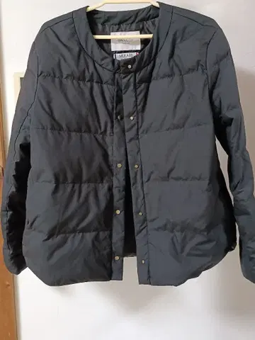 OPAQUE CLIP MULARD DOWN 블랙 다운 자켓