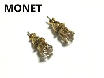MONET 골드 크리스탈 스터드 귀걸이