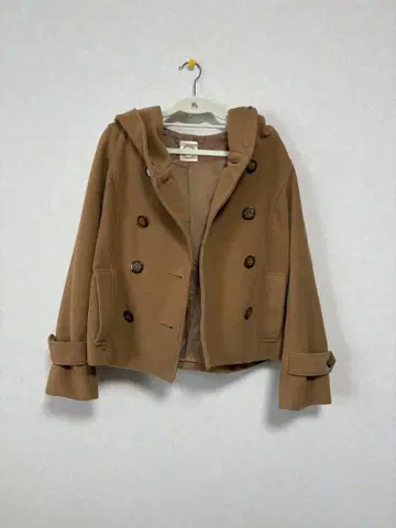 후드 부착 브라운 더블 브레스트 코트