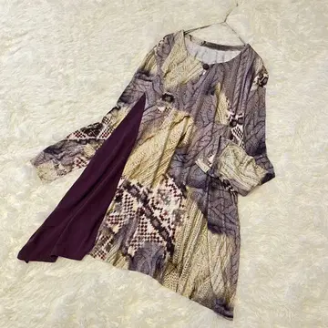 Liliane Burty Paris 이탈리아제 소재 절개 디자인 퍼플