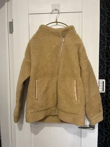 adidas 베이지 플리스 자켓