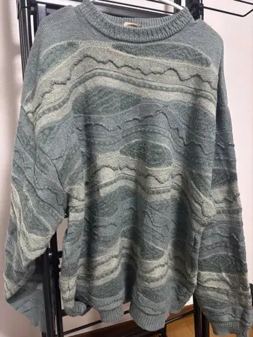 물결 무늬 90s 총무늬 디자인 니트 박스 실루엣