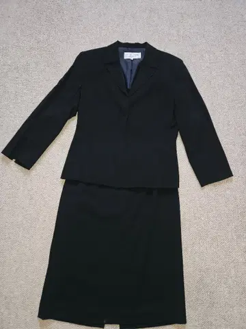 22 OCTOBRE 블랙스 예복 세트 40