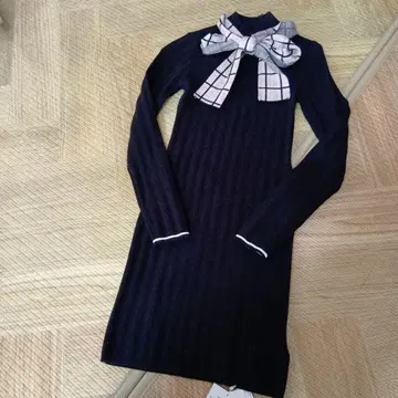 택 포함 새상품 미셸 마카롱 니트 원피스 XS 사이즈