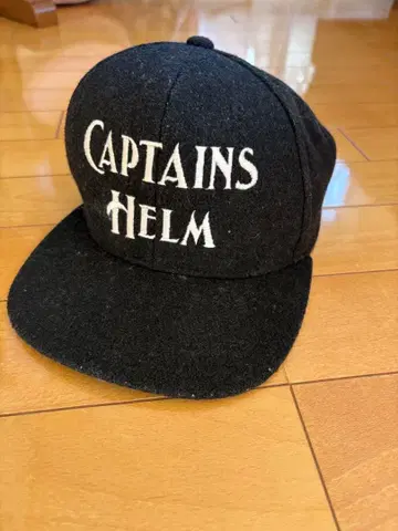 CAPTAINS HELM 블랙 야구 모자