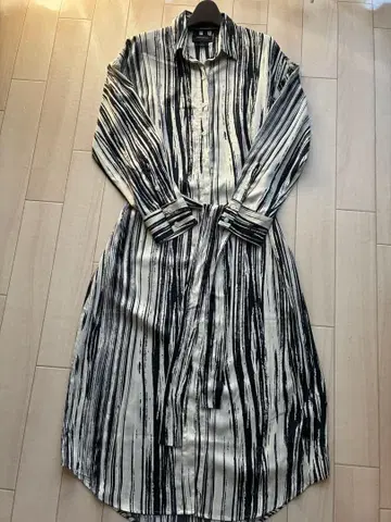 바나나 리버퍼블릭 스트라이프 패턴 긴팔 롱 원피스 셔츠 원피스