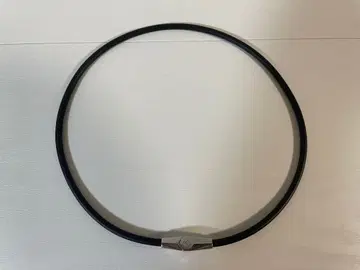 코란토츠테 목걸이