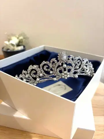 웨딩 티아라 T-79 Love Tiara
