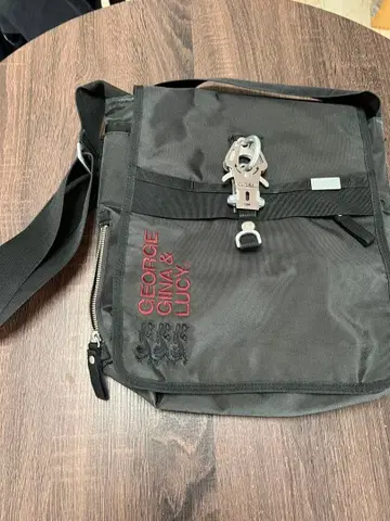 GEORGE GINA & LUCY 숄더백 블랙