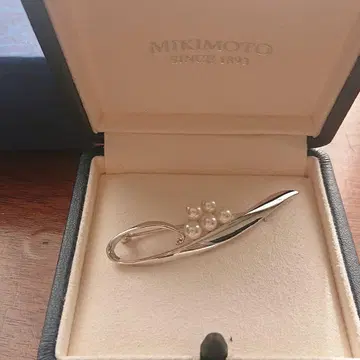 MIKIMOTO 실버 펄 브로치