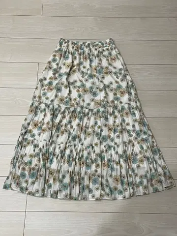 꽃무늬 티어드 롱 스커트