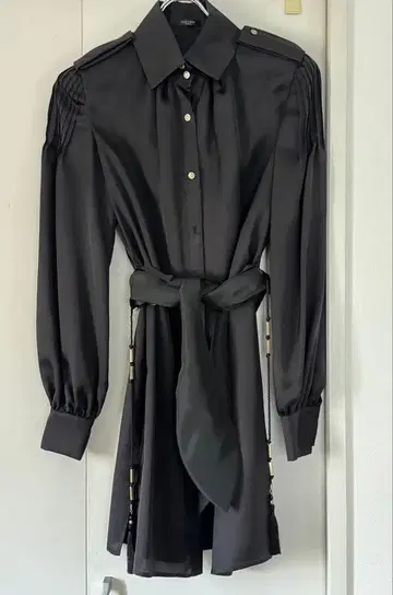 COTOO 블랙 셔츠 원피스