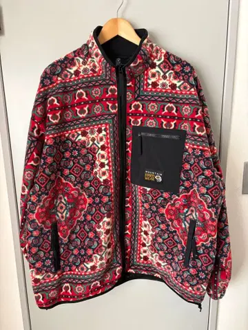 마운틴 하드웨어 MOUNTAIN HARDWEAR 22AW 별주