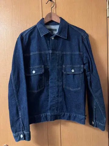 유니클로 2nd 다크 블루 데님 자켓 M 사이즈