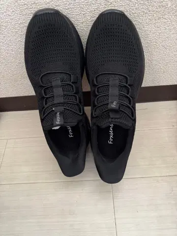 미사용품 스니커즈 선 채로 바로 신을 수 있는 남성용 경량 25.5cm