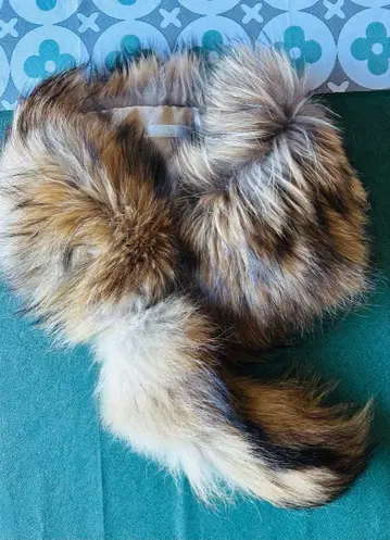 새상품급 Urban Research 퍼 달린 스톨 완판템