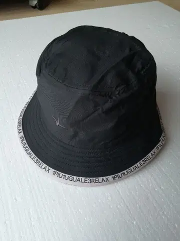 새상품 우노피우노우과레토레 릴랙스 버킷햇