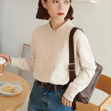 [ 새상품급 ] Discoat 모찌모찌 카라 가디건 아이보리