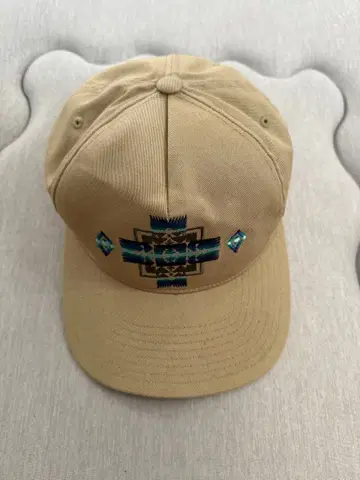 펜들턴 CLASSICS 자수 베이지 캡