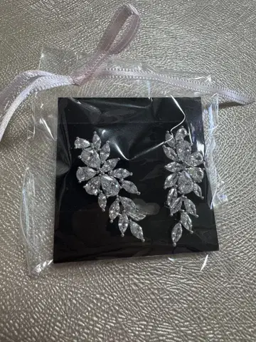 러브 티아라 결혼식 귀걸이