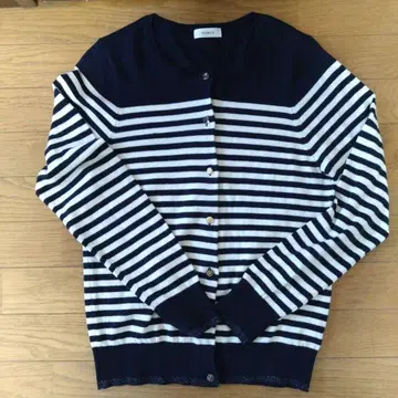 ROMEO 네이비/화이트 스트라이프 가디건