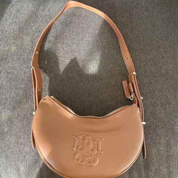 스나이델 브라운 하프문 숄더백