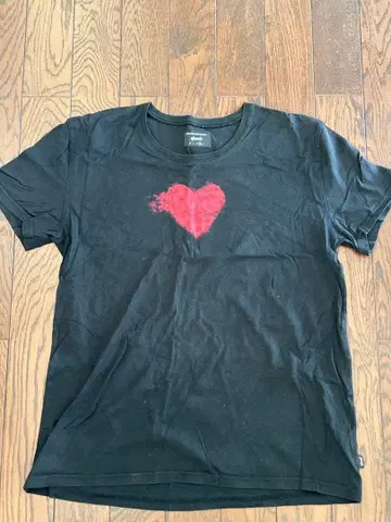 glamb 하트 디자인 T셔츠 SIZE3
