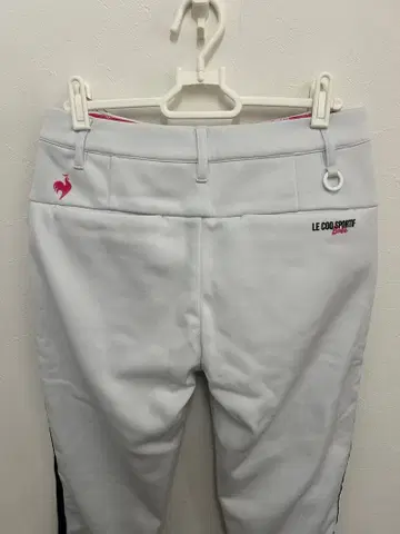 새상품 LE COQ SPORTIF 화이트 팬츠 9호